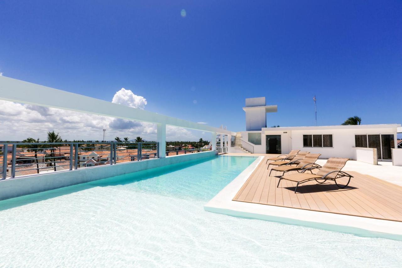 Ducassi Suites Rooftop Pool - Beach Club And Spa Punta Cana Exterior photo